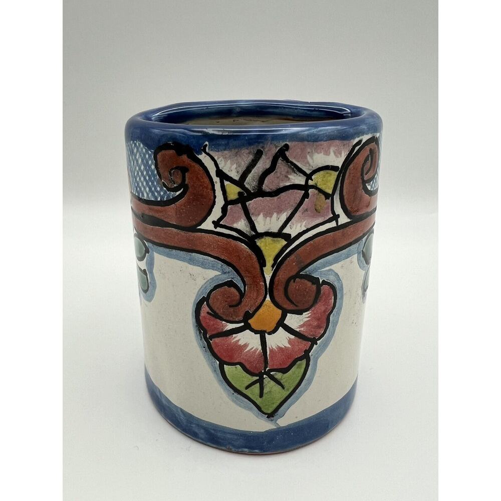 Talavera Mexican Pottery Hand Painted 4.25” Toothbrush Holder Blue w Flowers